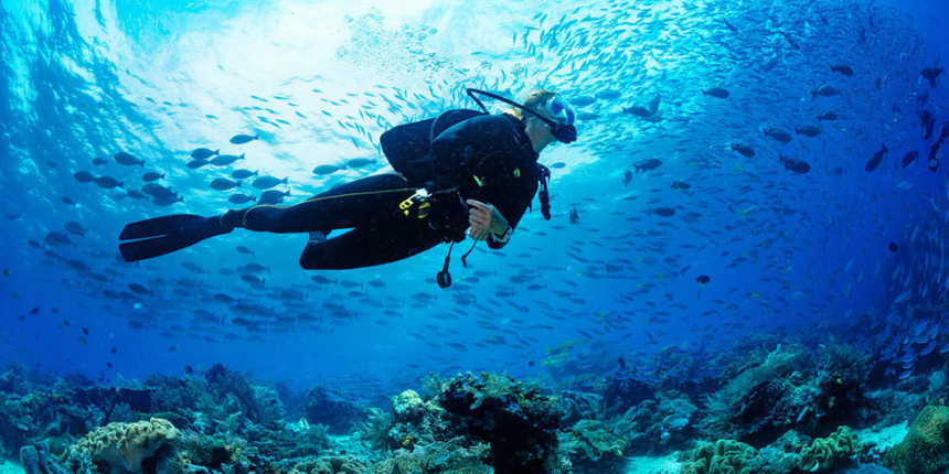 Here's Why Everyone Should Go For Scuba Diving In Goa