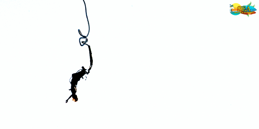 Thrilling Bungee Jumping In Goa