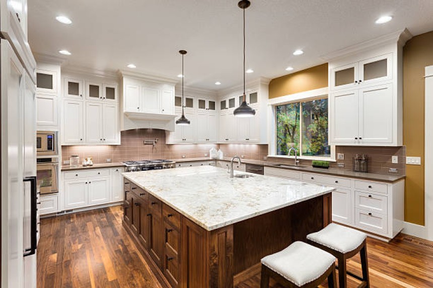 Pros and Cons of Different Kitchen Countertop Materials in Grand Rapids