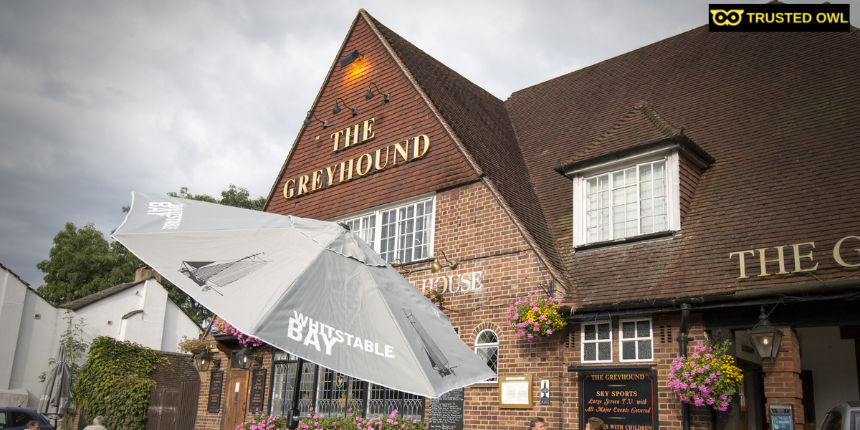 The Greyhound in London