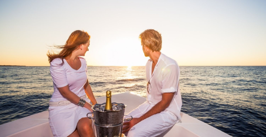 Experience Luxury and Adventure with a Dinner Cruise in Goa